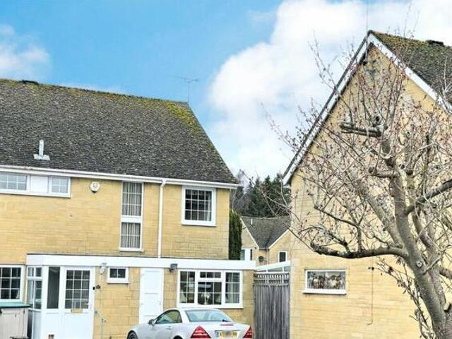 House for sale in Chesterton, Cotswold