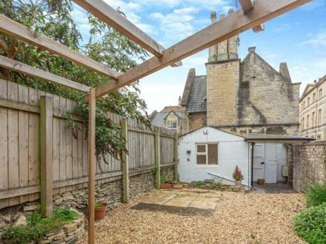 House for sale in Chesterton, Cotswold