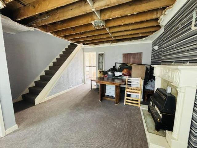 Cottage for sale in Calderstones