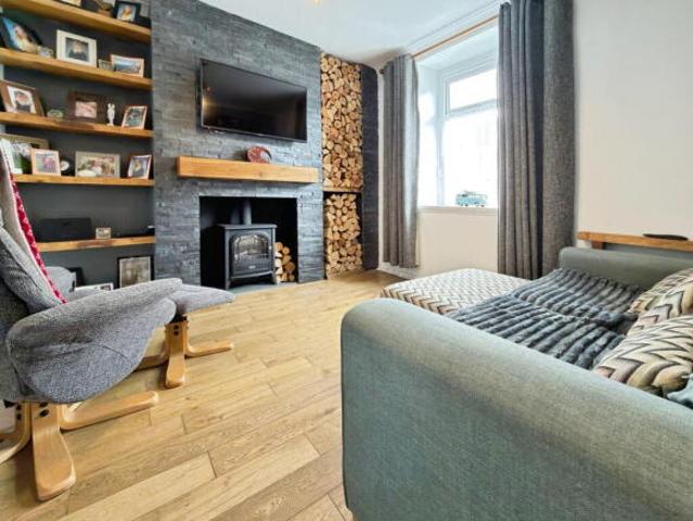 Cottage for sale in Morriston, Wales