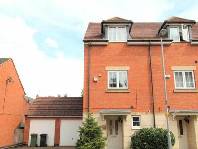 House for sale in Coalville, Leicestershire