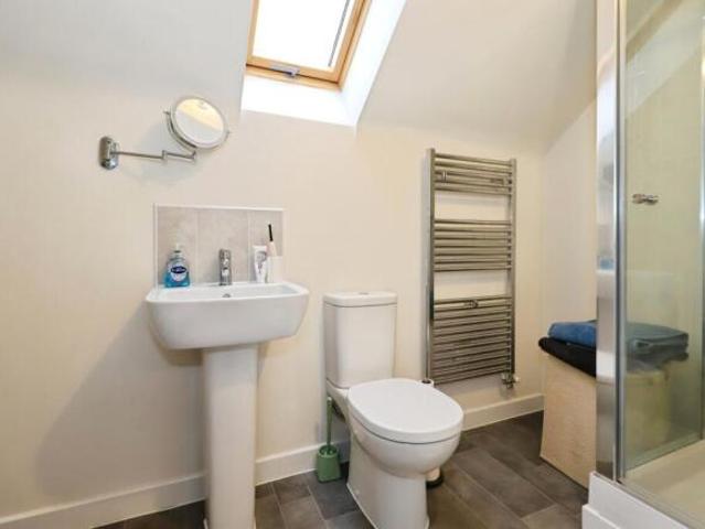 Cottage for sale in Freezeland, Ettingshall