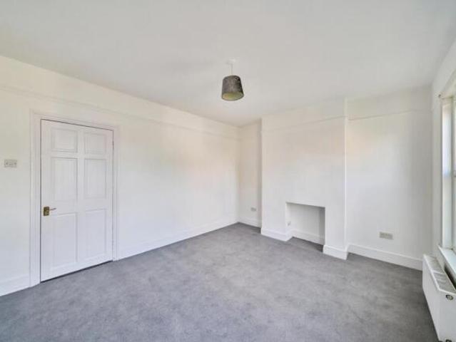 Cottage for sale in Cat Hill, England