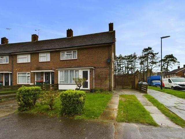 House for sale in Ifield, Crawley