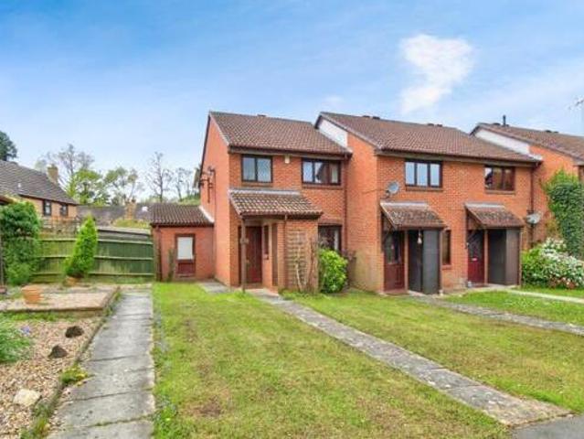 House for sale in Crowthorne