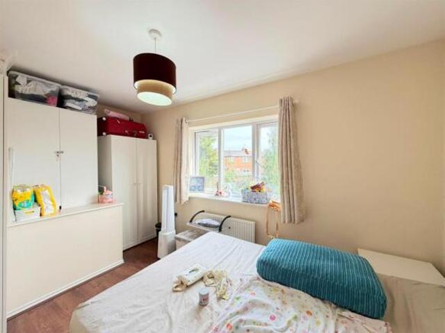 Cottage for sale in Humberstone, Leicester
