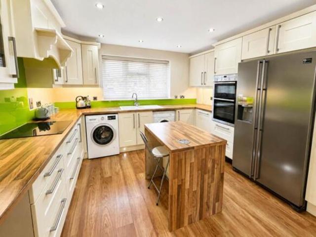 Cottage for sale in Pilgrims' Hatch, Navestock Side