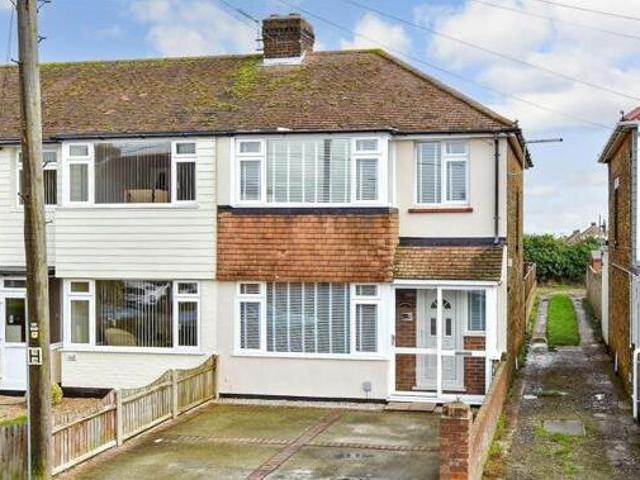 House for sale in Ash, Kent