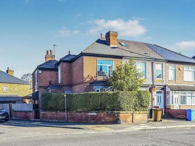 House for sale in East Midlands