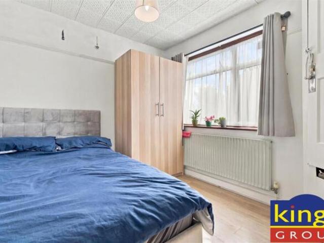 Cottage for sale in London Borough of Enfield, Greater London