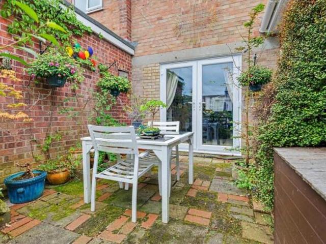 Cottage for sale in Chelmsford, Essex