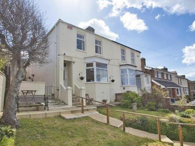 House for sale in Ash, Kent