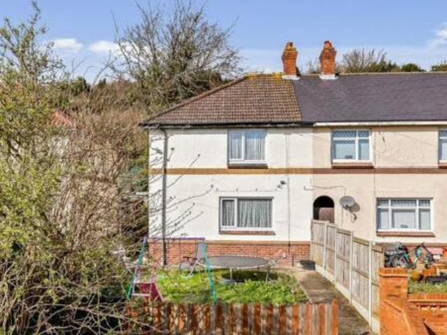 House for sale in River, Ash