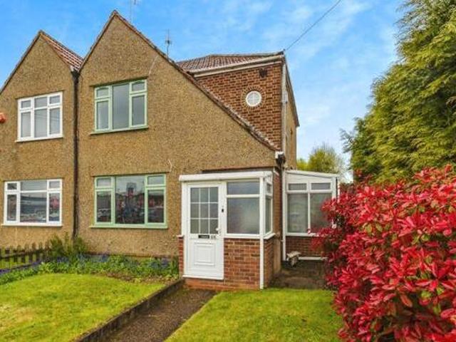 House for sale in Dunstable, Central Bedfordshire