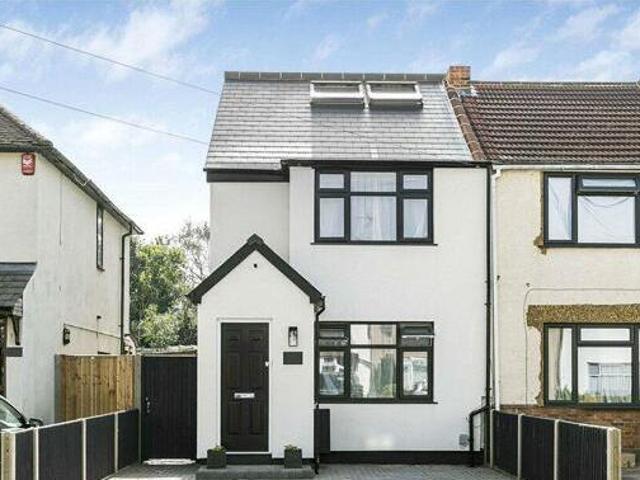 House for sale in Row Town, Surrey