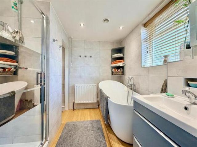 Cottage for sale in Staddiscombe, Mount Wise