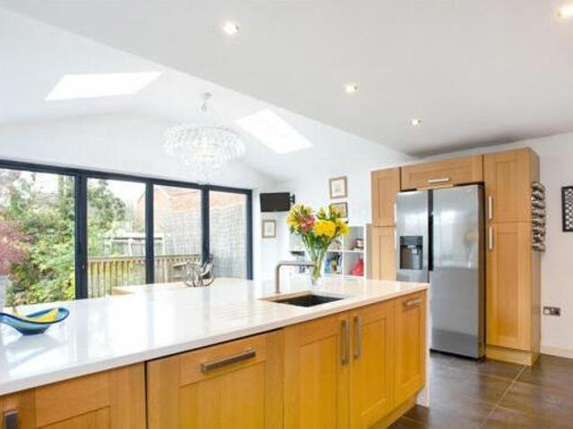 House for sale in Epping