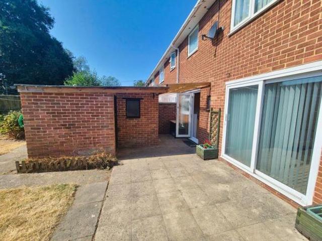 Cottage for sale in Fossebridge, Gloucestershire