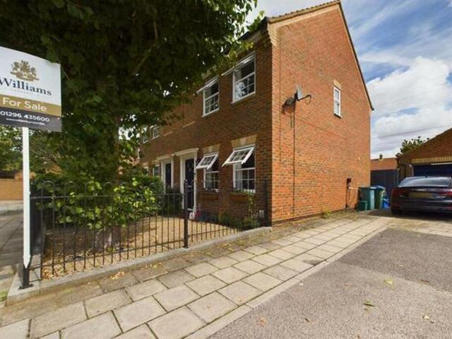 House for sale in Aylesbury, Buckinghamshire
