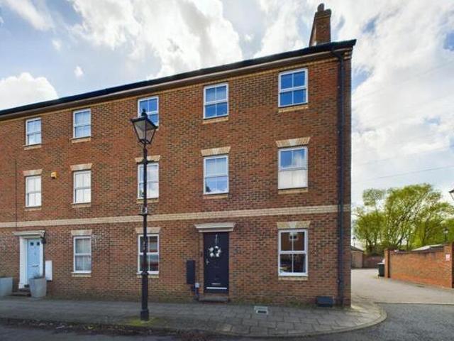 House for sale in Aylesbury