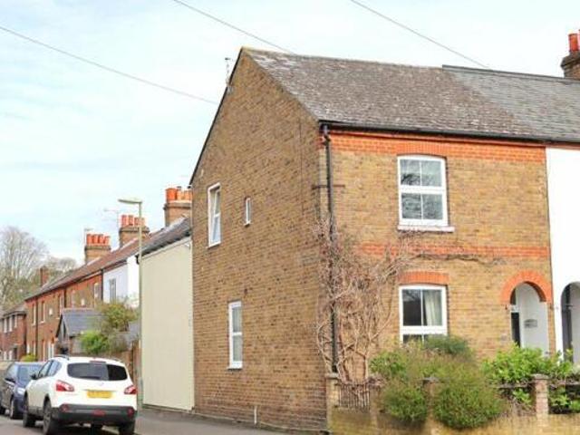 House for sale in Farnborough, Hampshire