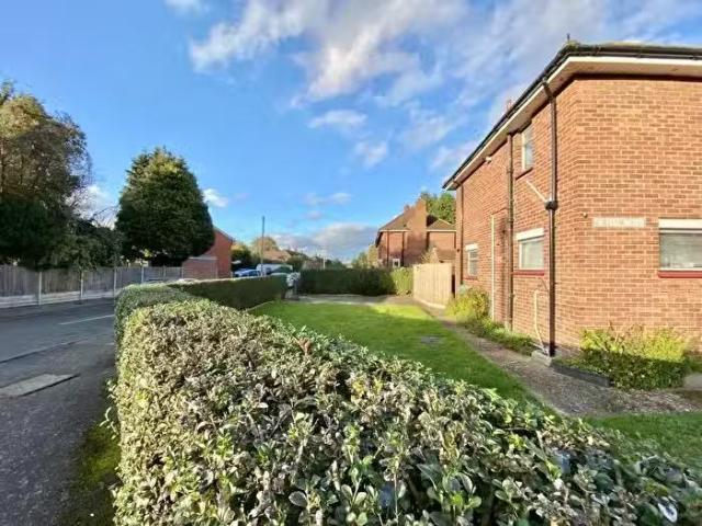 House for sale in Yiewsley