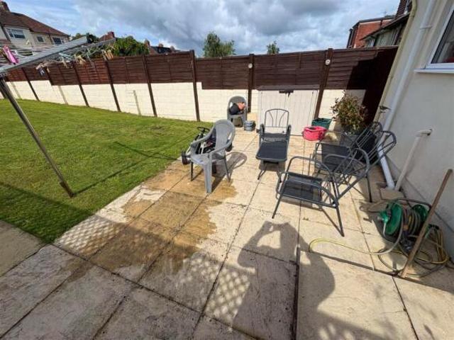 Cottage for sale in Feckenham, City Of Bristol