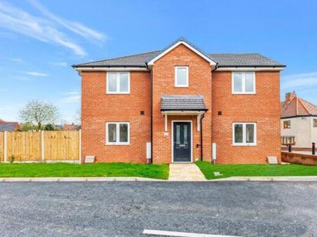 House for sale in Camp Hill, Warwickshire