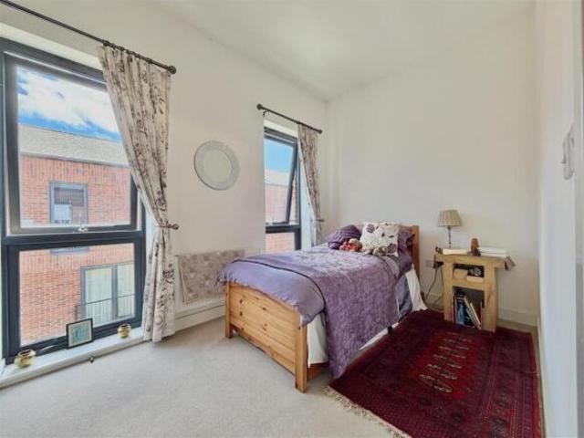 Cottage for sale in Kings Barton, Gloucester