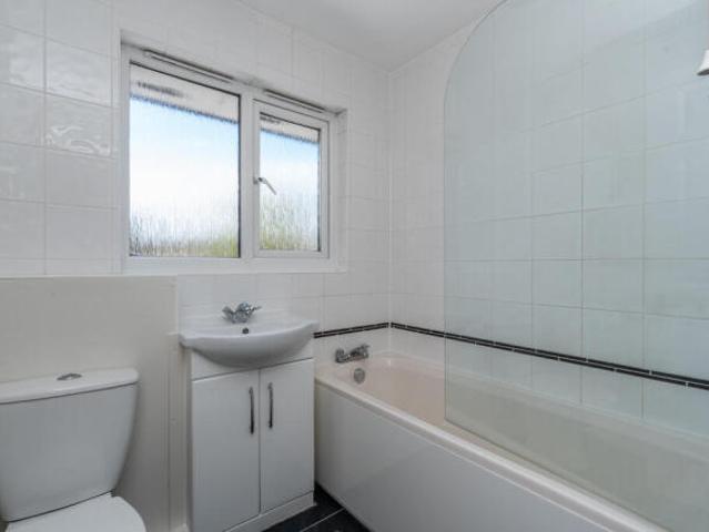 Cottage for sale in Netley, Eastleigh