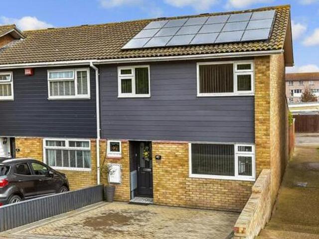 House for sale in Gravesend, Gravesham