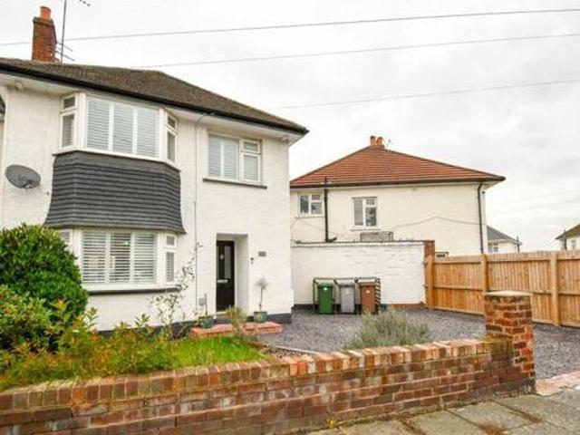 House for sale in Birkenhead, Liverpool City Region