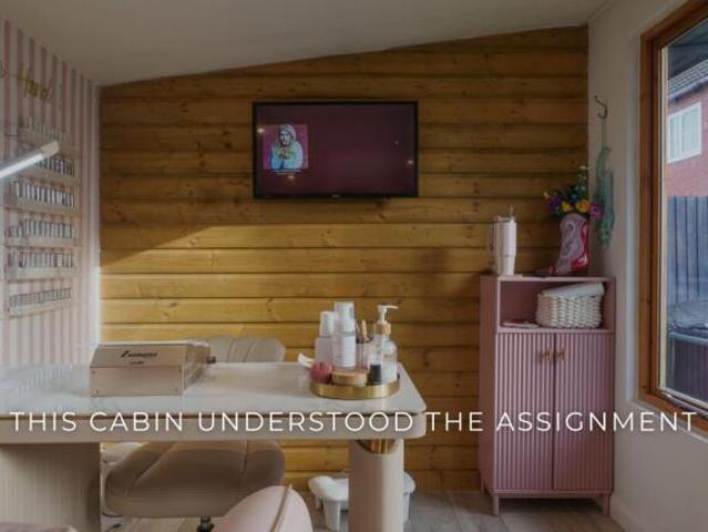 Cottage for sale in Swindon