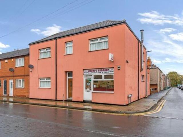 House for sale in Grimsby, North East Lincolnshire
