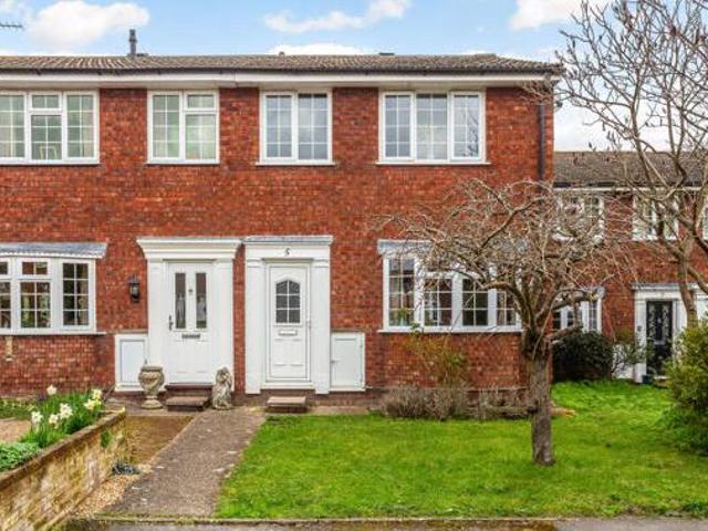 House for sale in Stoughton, Guildford