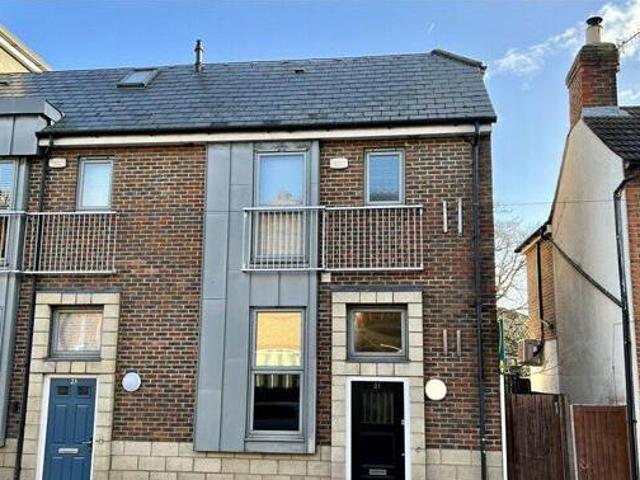 House for sale in Guildford Park, Westborough