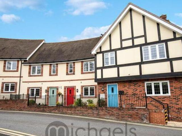 House for sale in Chipping Hill, Essex