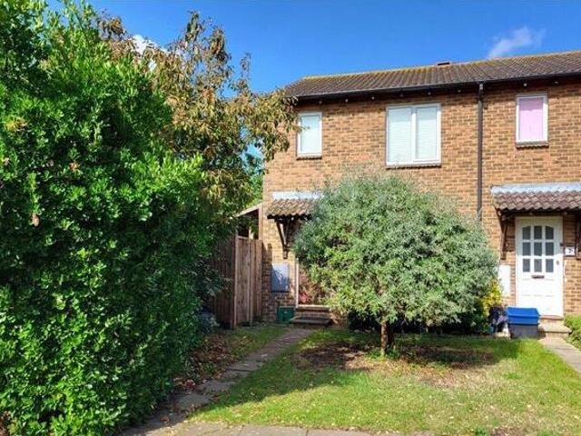 House for sale in London Borough of Hounslow, Greater London