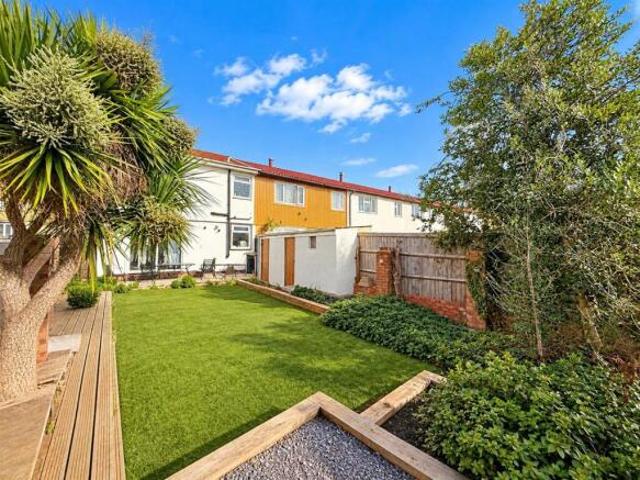 Cottage for sale in Paulsgrove, Portsmouth