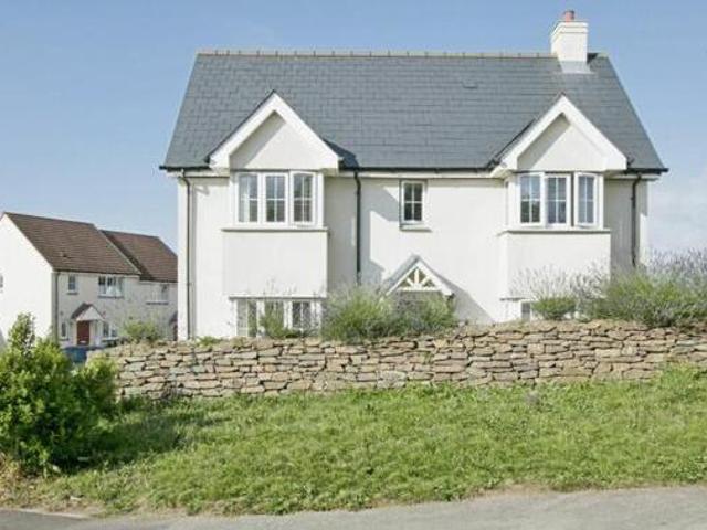 House for sale in Hayle, Cornwall