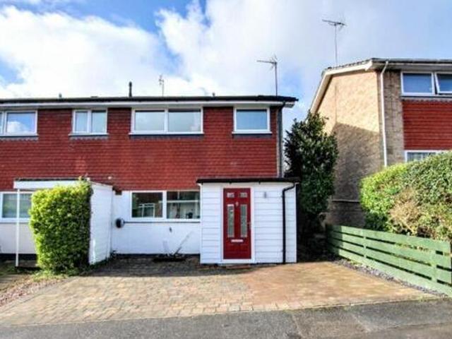 House for sale in Lucastes, Perryfields