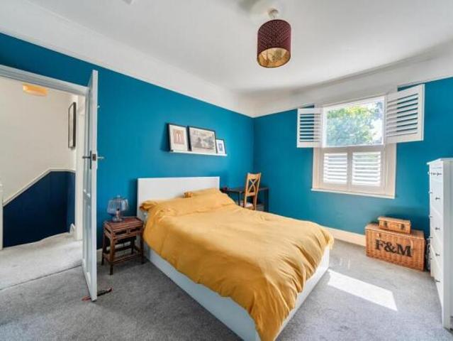 Cottage for sale in Cat Hill