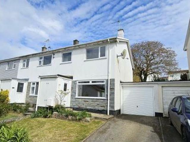 House for sale in Helston, Cornwall