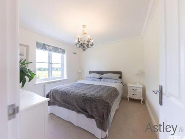 Cottage for sale in Crostwick, Norfolk