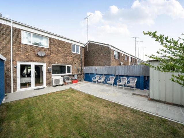 Cottage for sale in Monks Orchard, Kent