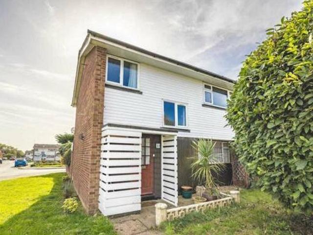 House for sale in Iver