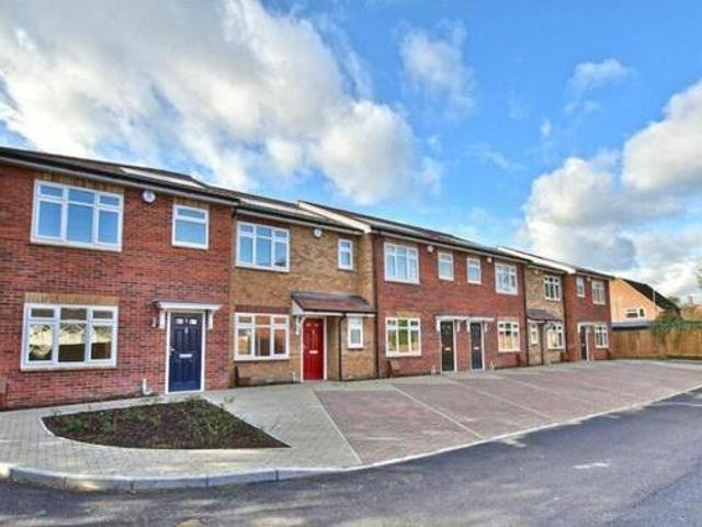 House for sale in Iver