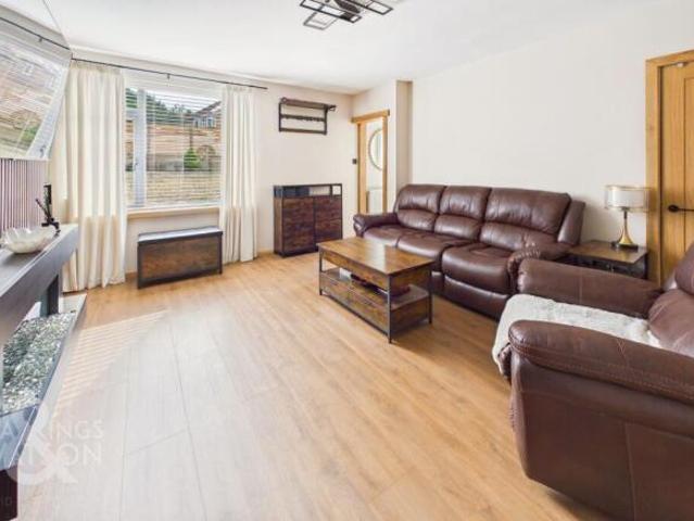 Cottage for sale in North Earlham, Norwich