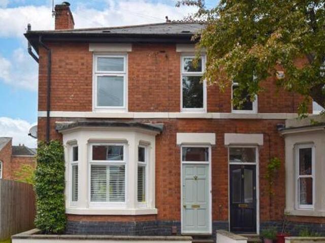 House for sale in East Midlands