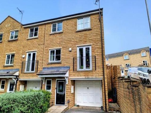 House for sale in Keighley, West Yorkshire